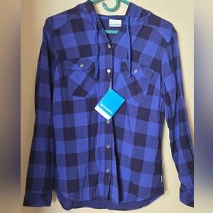 Columbia Blue Plaid Button-Up Shirt